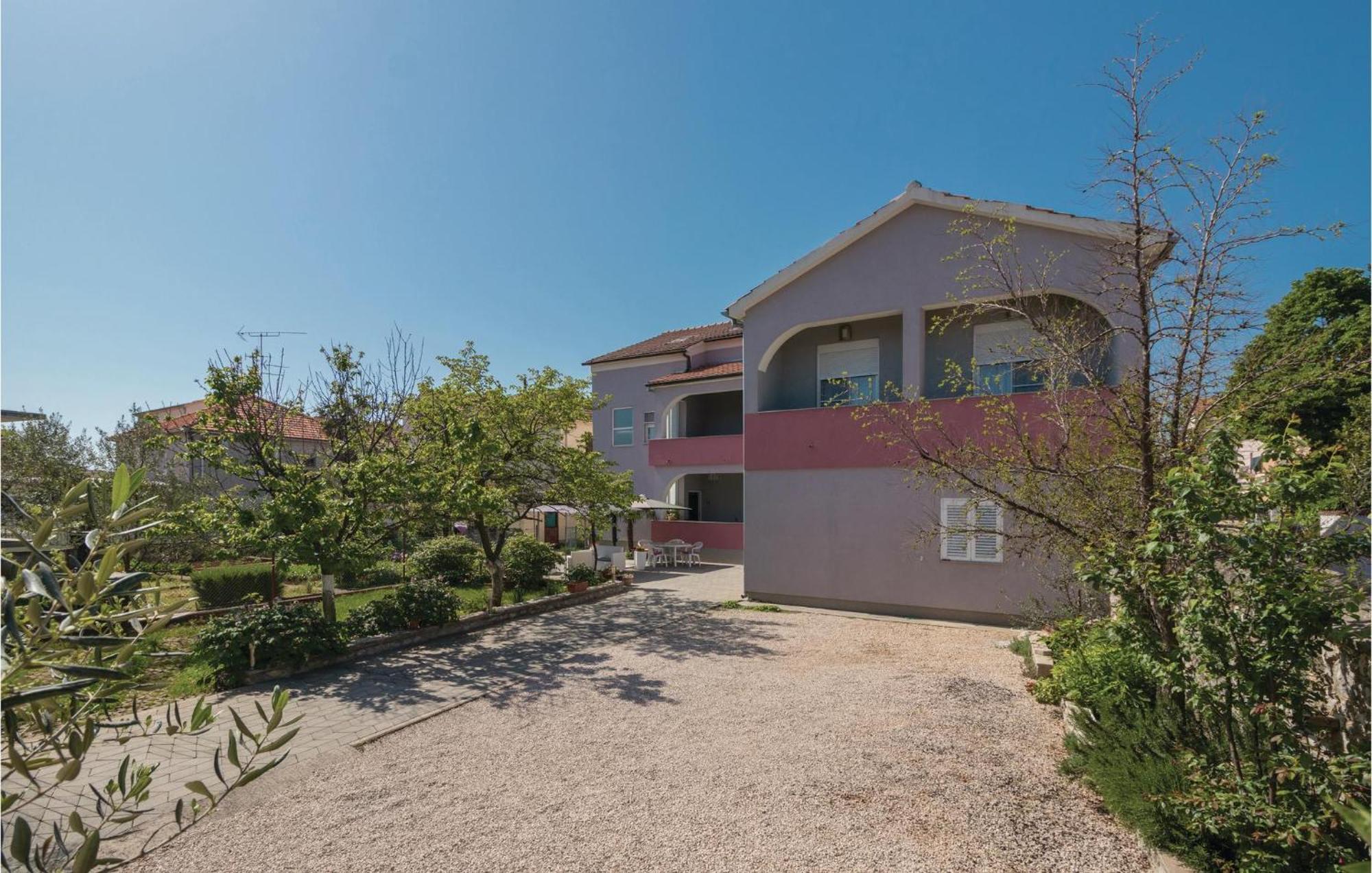 Nice Apartment In Zadar With Kitchen Esterno foto