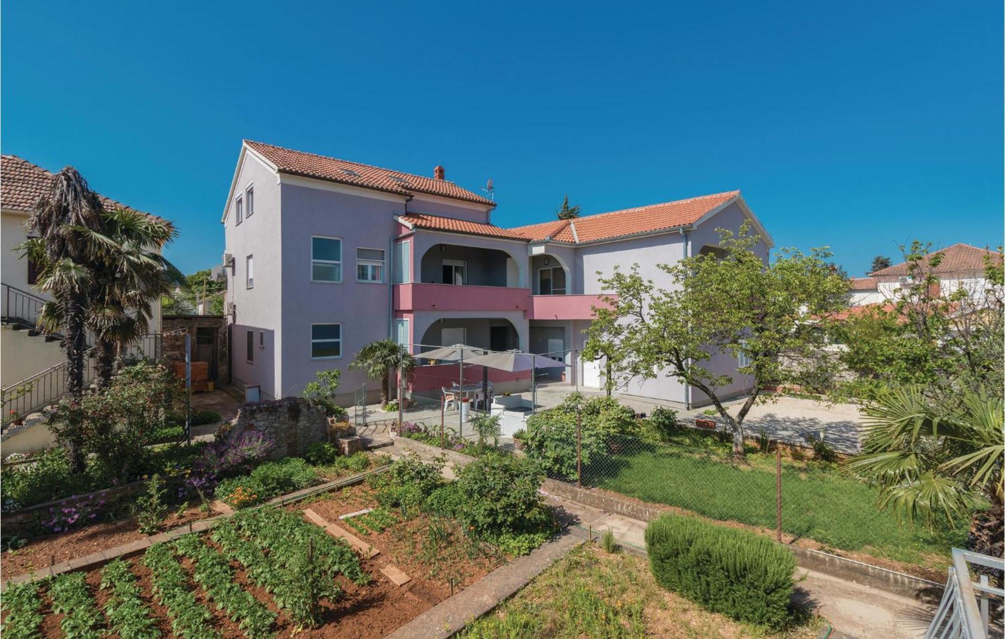 Nice Apartment In Zadar With Kitchen Esterno foto
